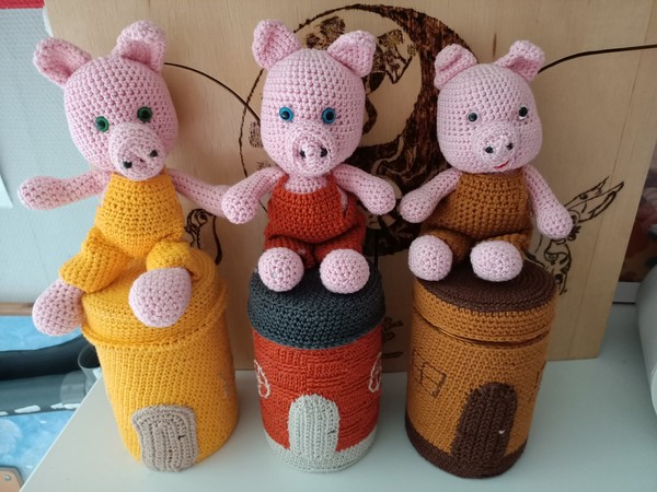 les trois petits cochon 